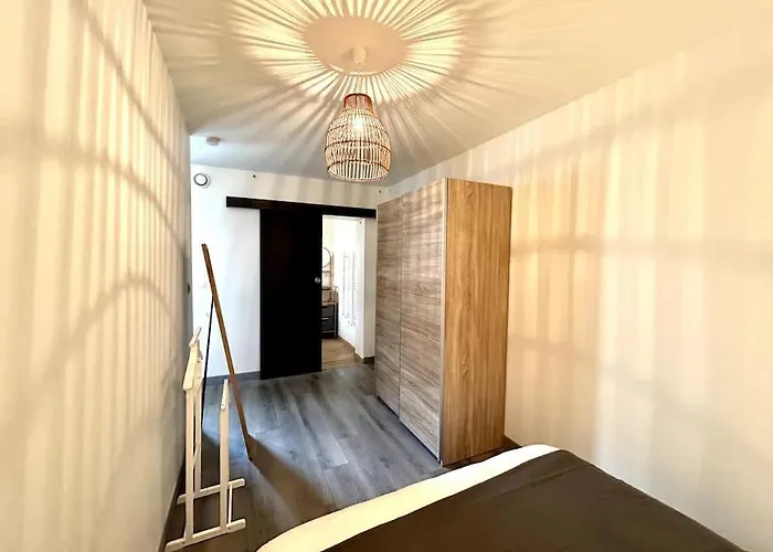 Côté Cour - En Plein Centre-ville&proche Des Thermes